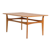 Table d'appoint en chêne par Karl-Erik Ekselius pour JOC, Suède, années 1950.