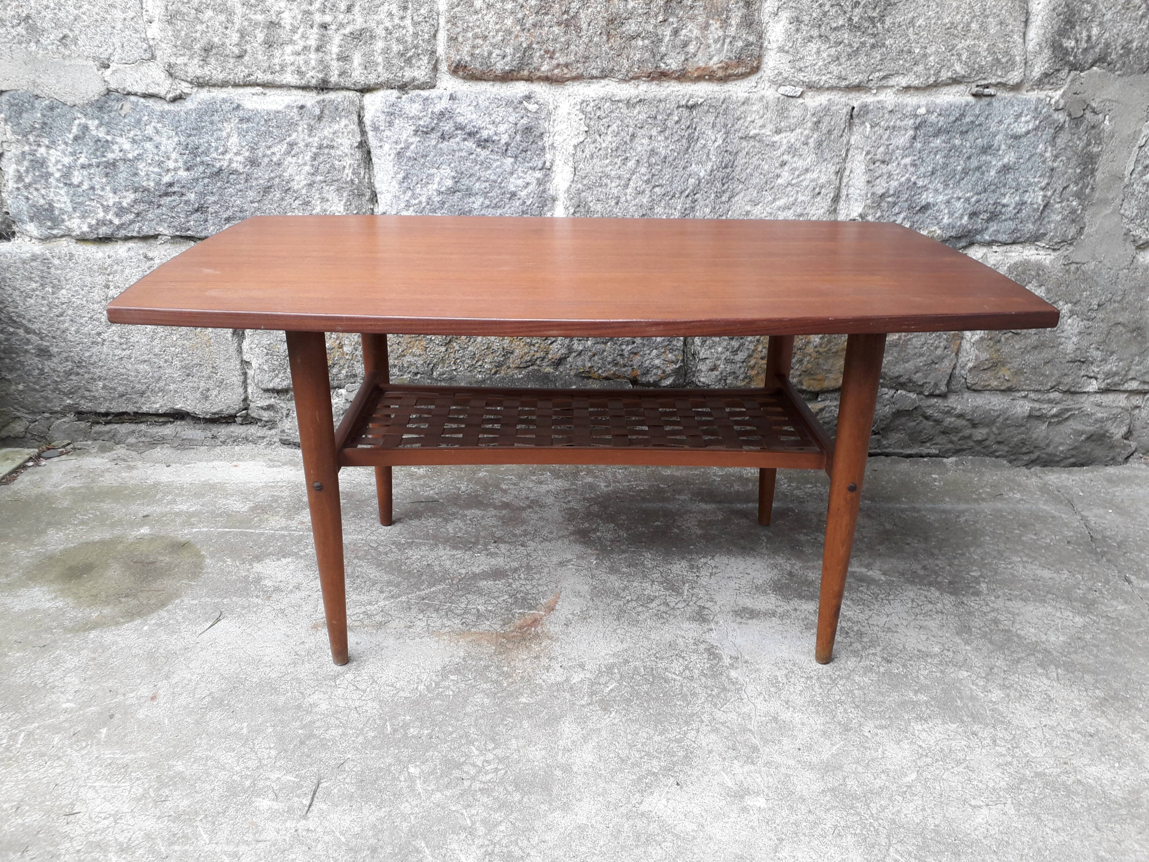 Scandinavian coffee table Alberts Tibro, Sweden