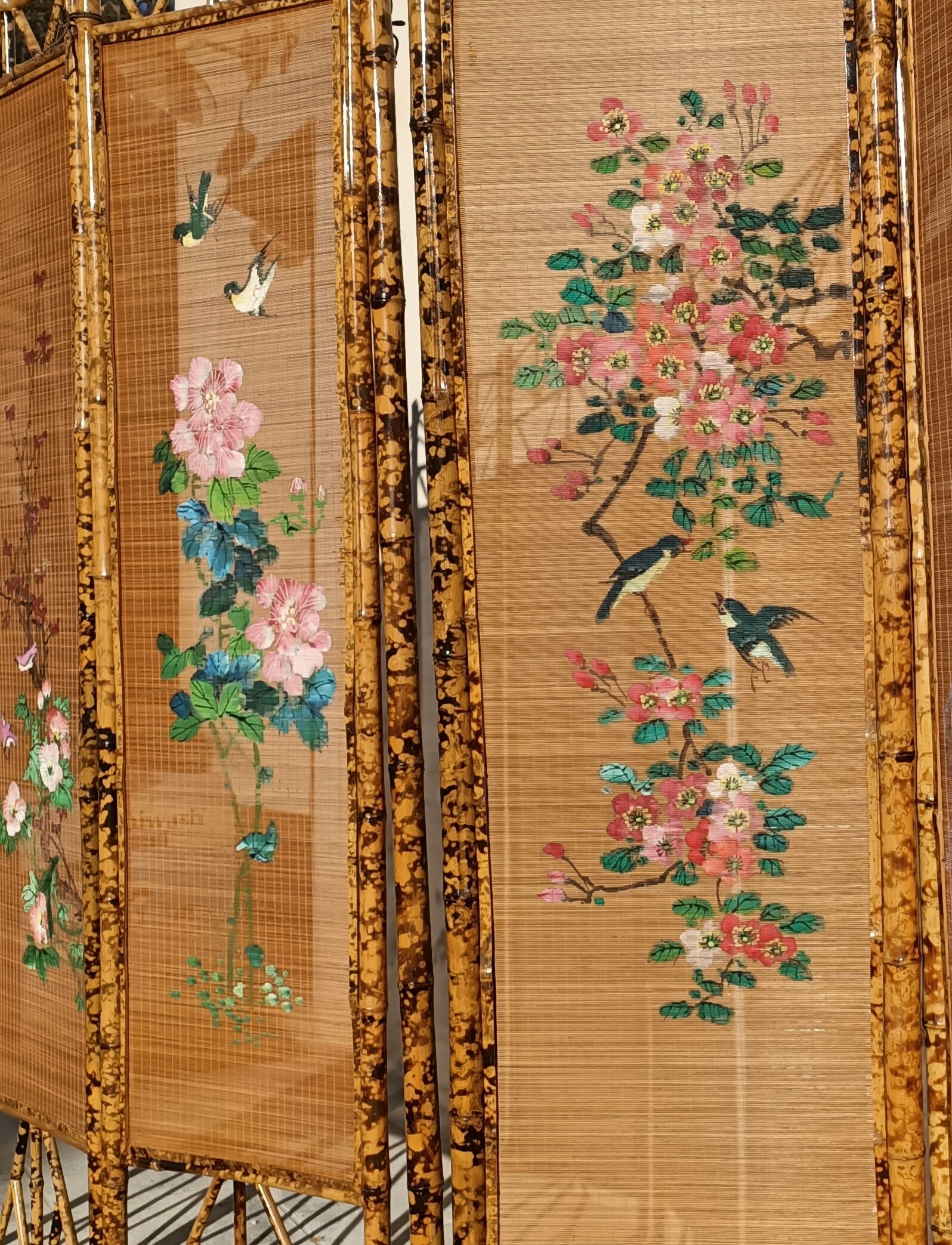 Bamboo screen 6 painted panels