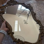 Miroir ancien style Louis XV Rocaille avec cadre sculpté