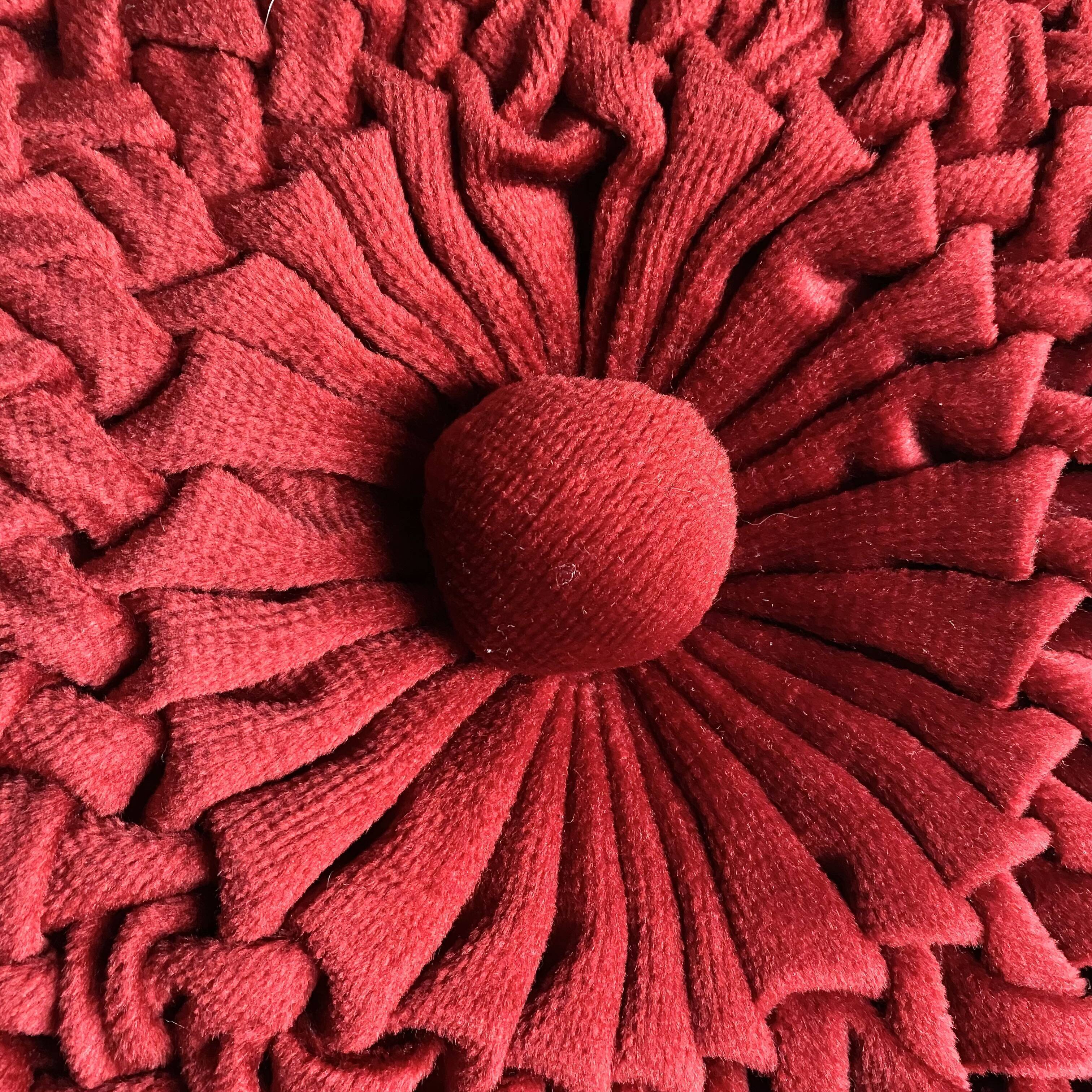 Round cushion in vintage pleated velvet