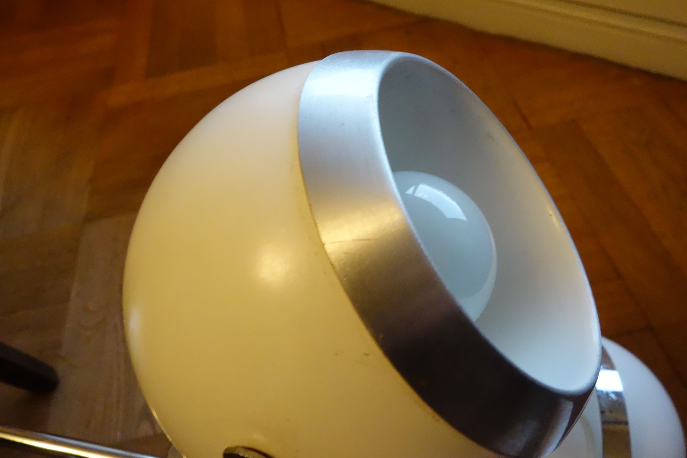 Hanging Aluminor Eyeball 1970 3 balls white