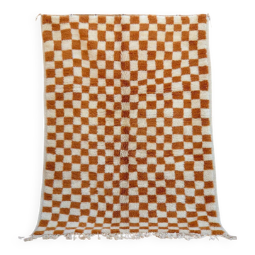 Tapis berbère à damiers marron et beige- 206 x 154 cm