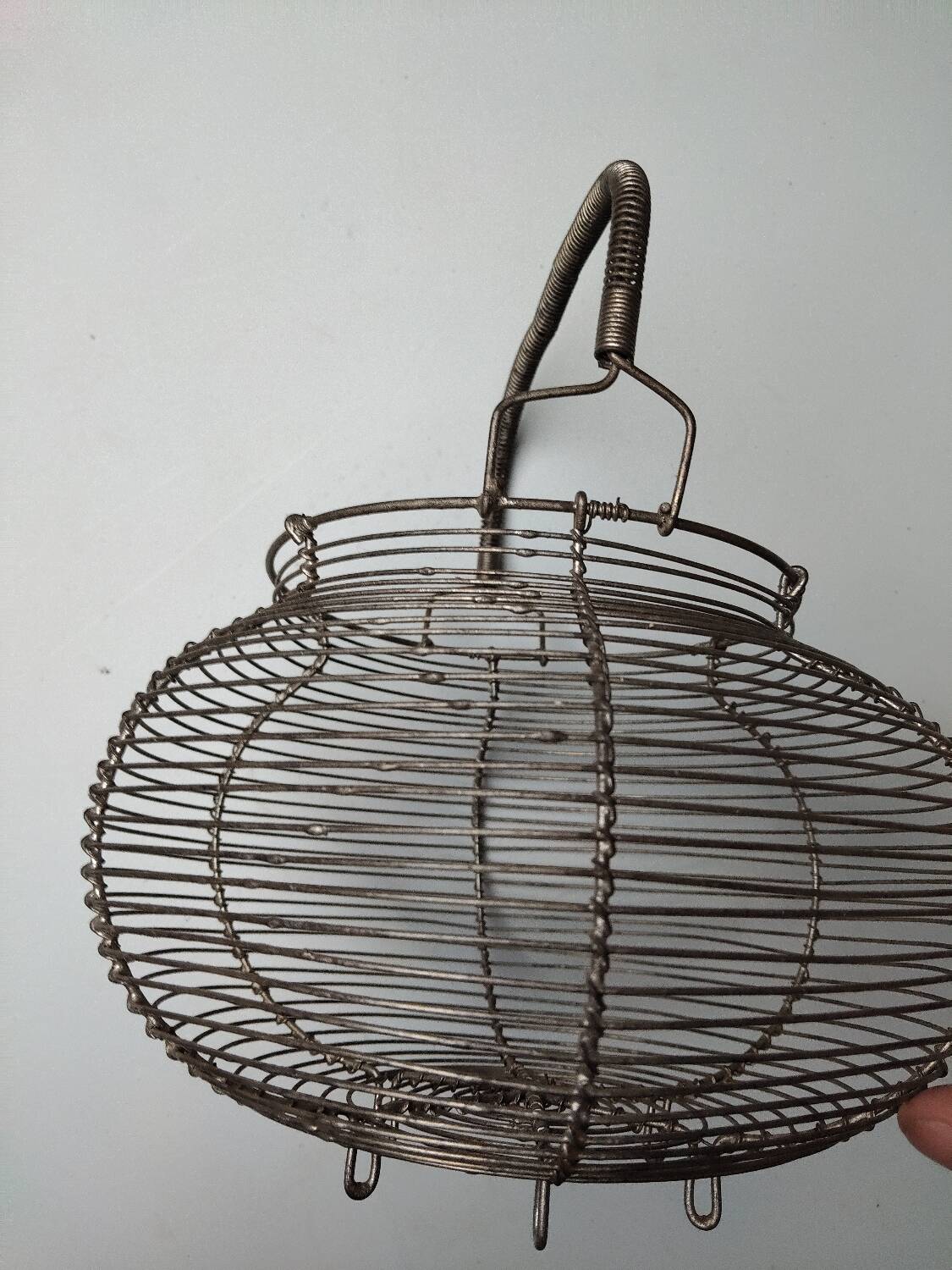 Panier ballon fil torsadé
