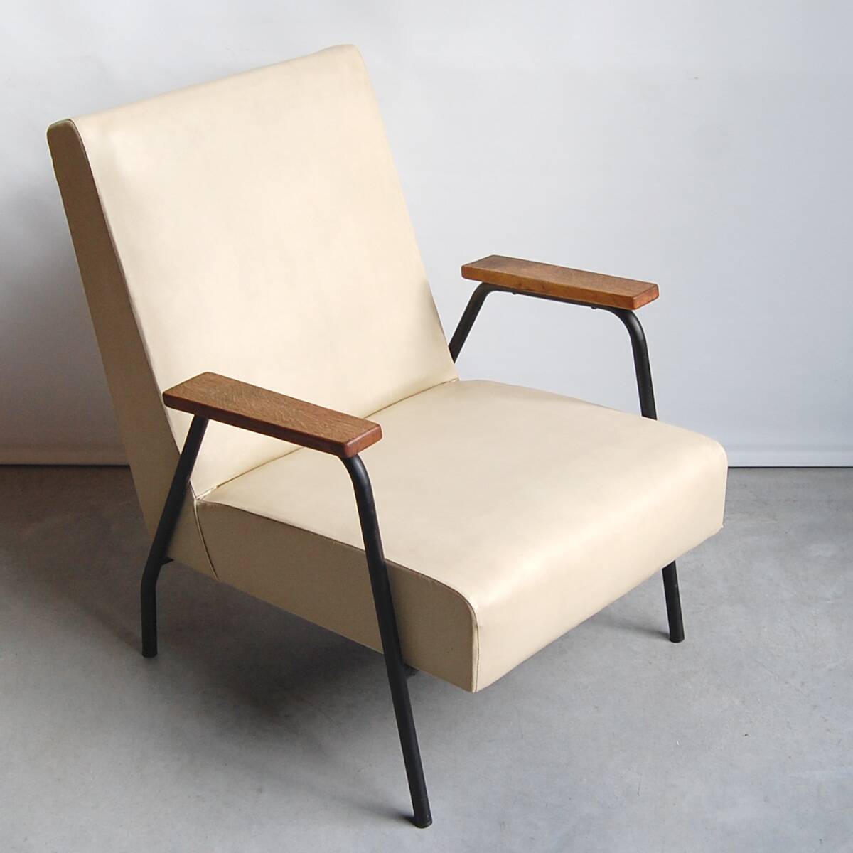 Fauteuil Rio par Pierre Guariche pour Meurop