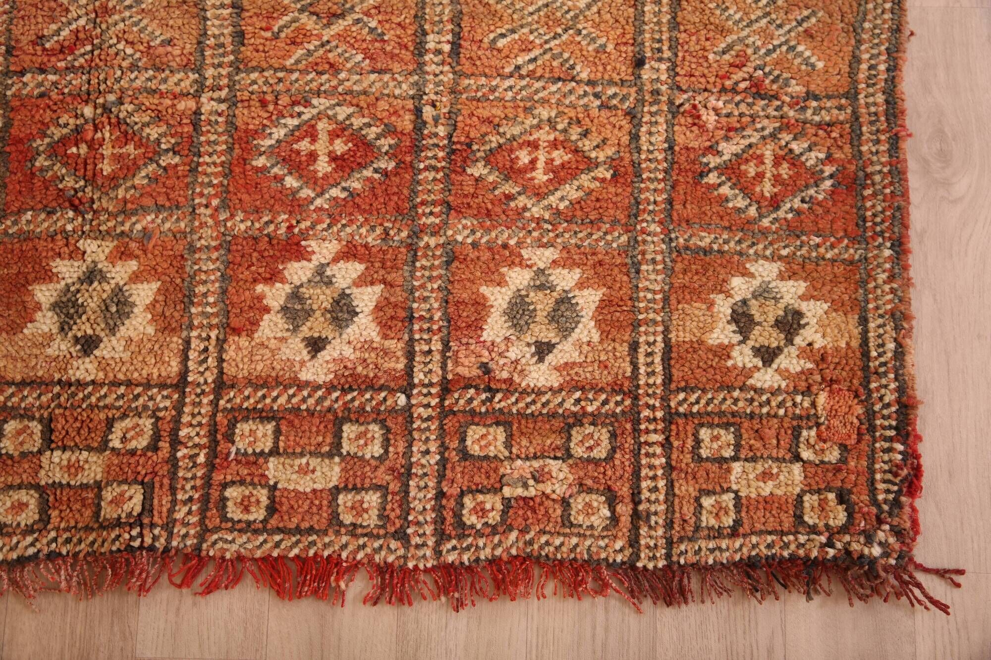 Peach Vintage Moroccan Rug 169 x 268 cm, Berber Tribal Wool Rug, Boho Rug