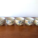 Porcelain tea bowls