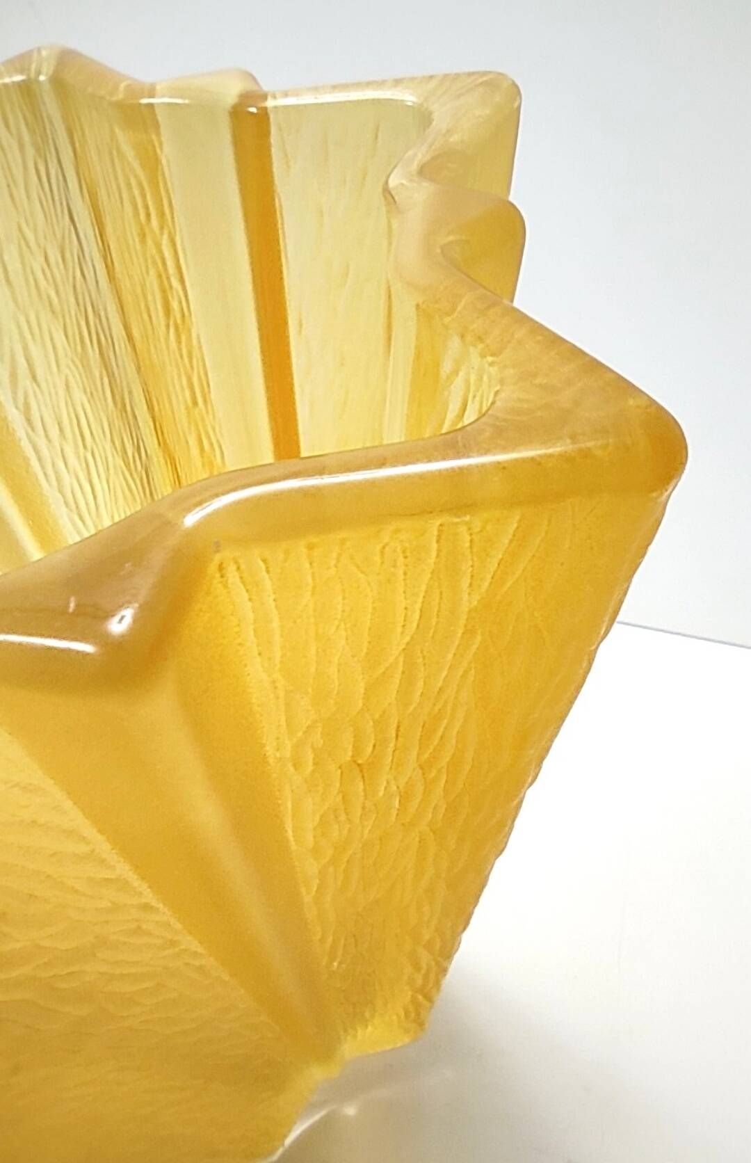 Art Deco Star Shaped Yellow Glass Vase Attributed to Pierre D'Avesn for Dau