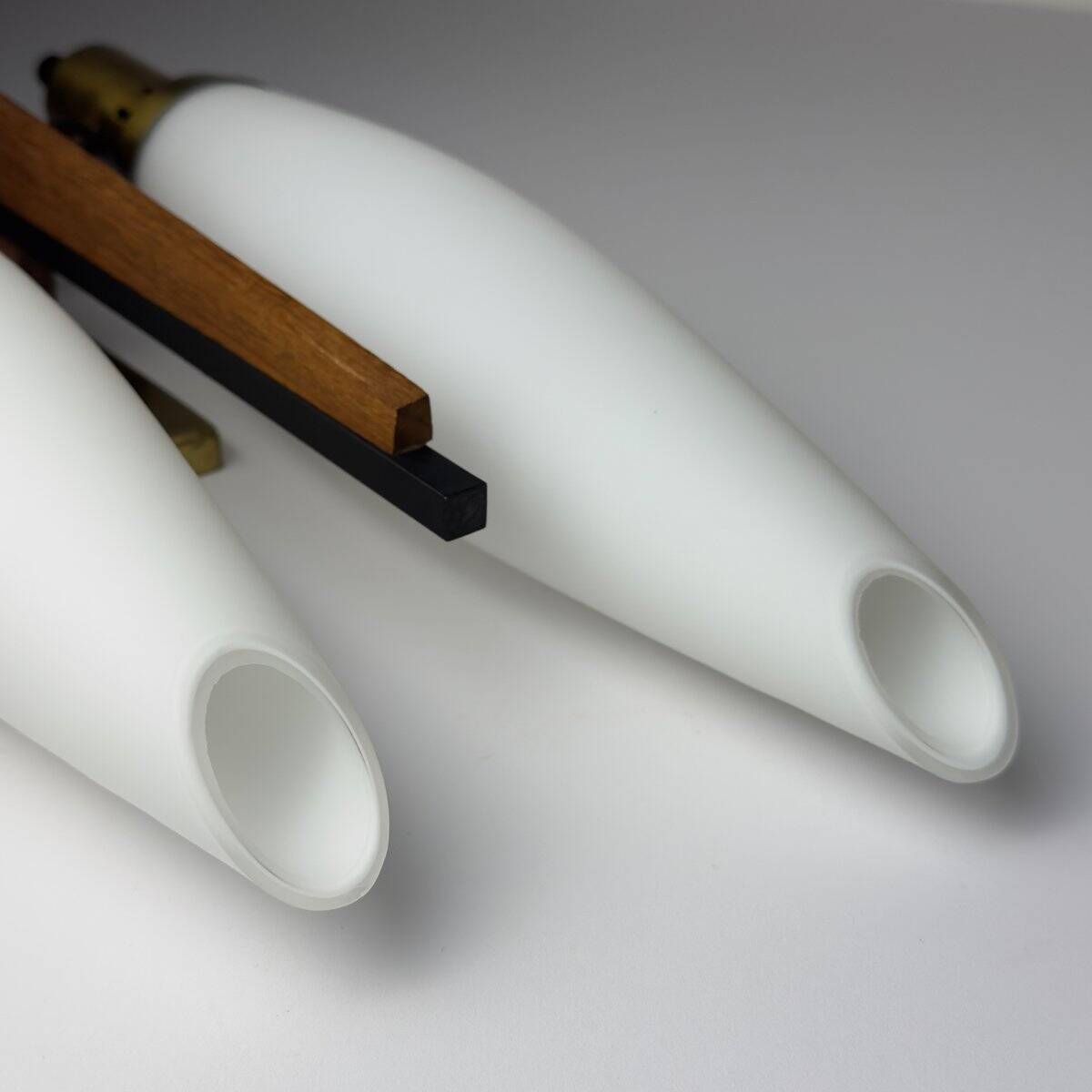 Vintage wall lamp by Stilnovo, Italy, 1960s