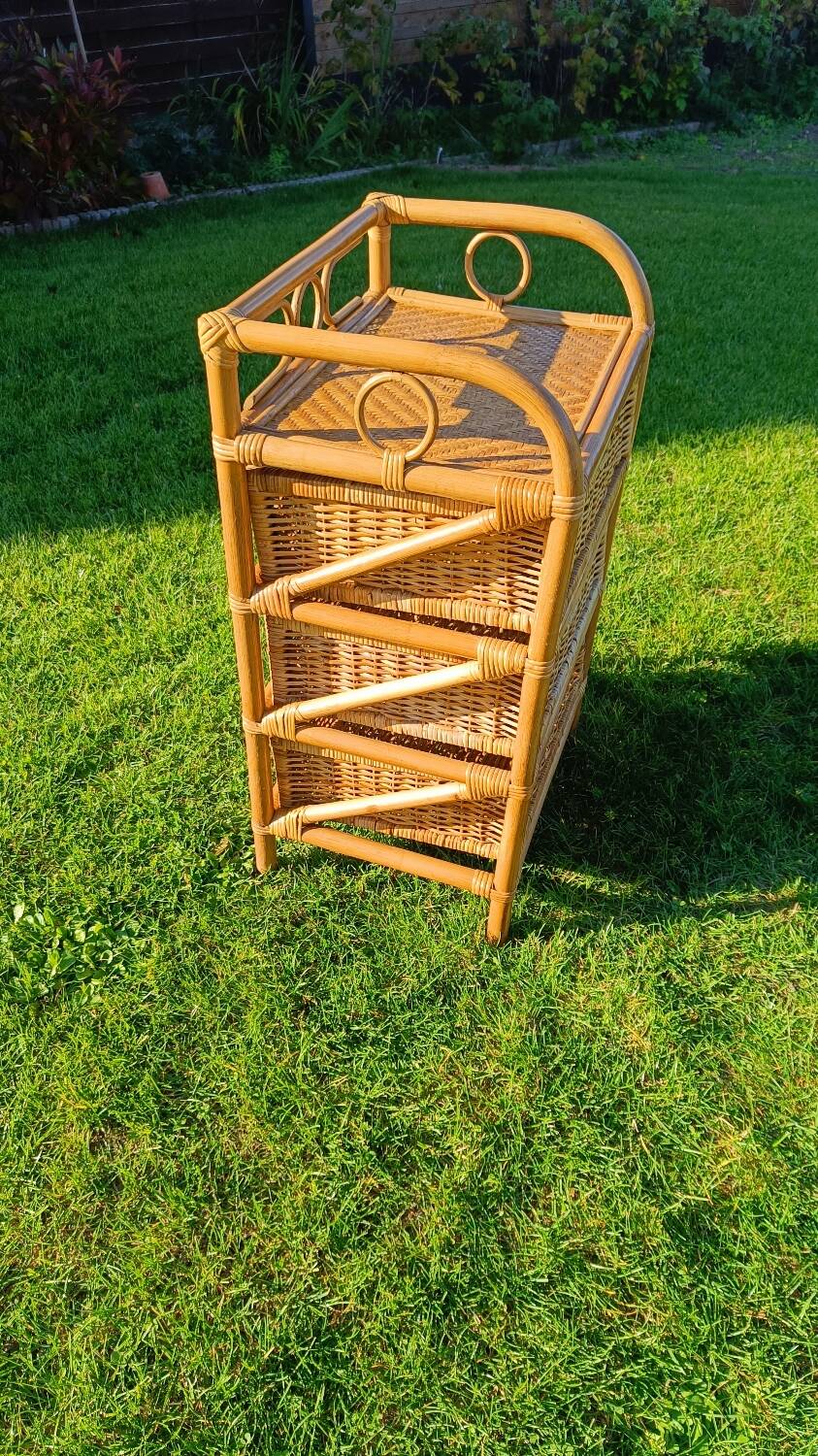 Commode, chiffonnier en rotin vintage