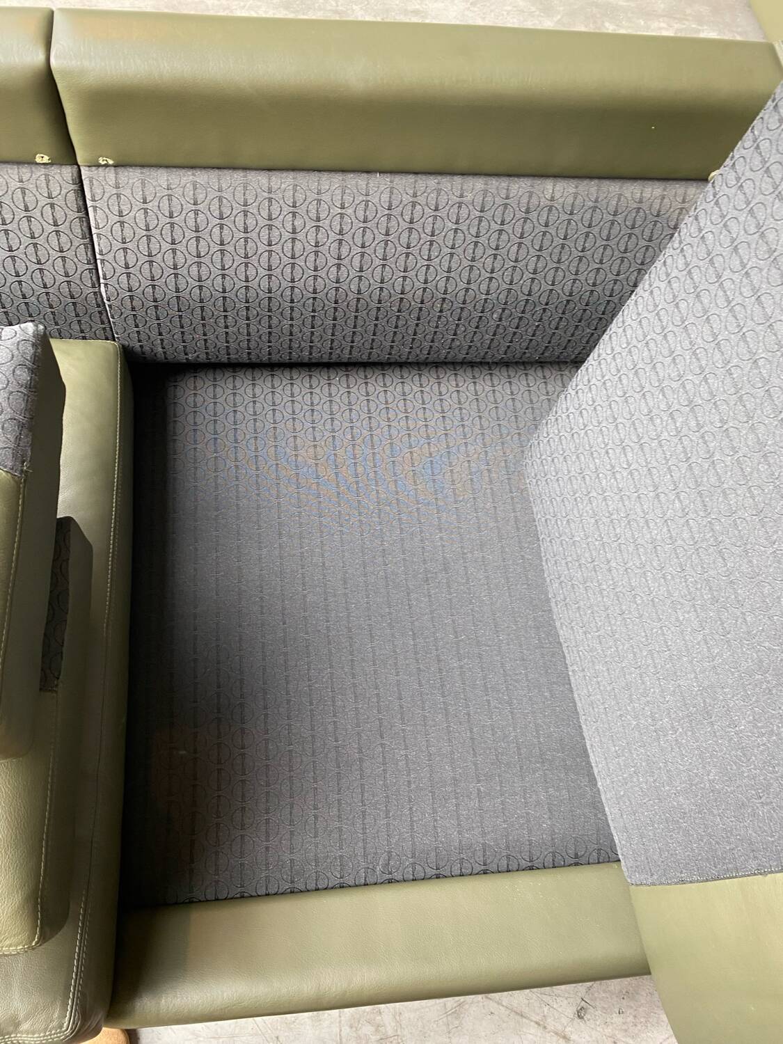 Pfister sofa for Knoll in khaki leather