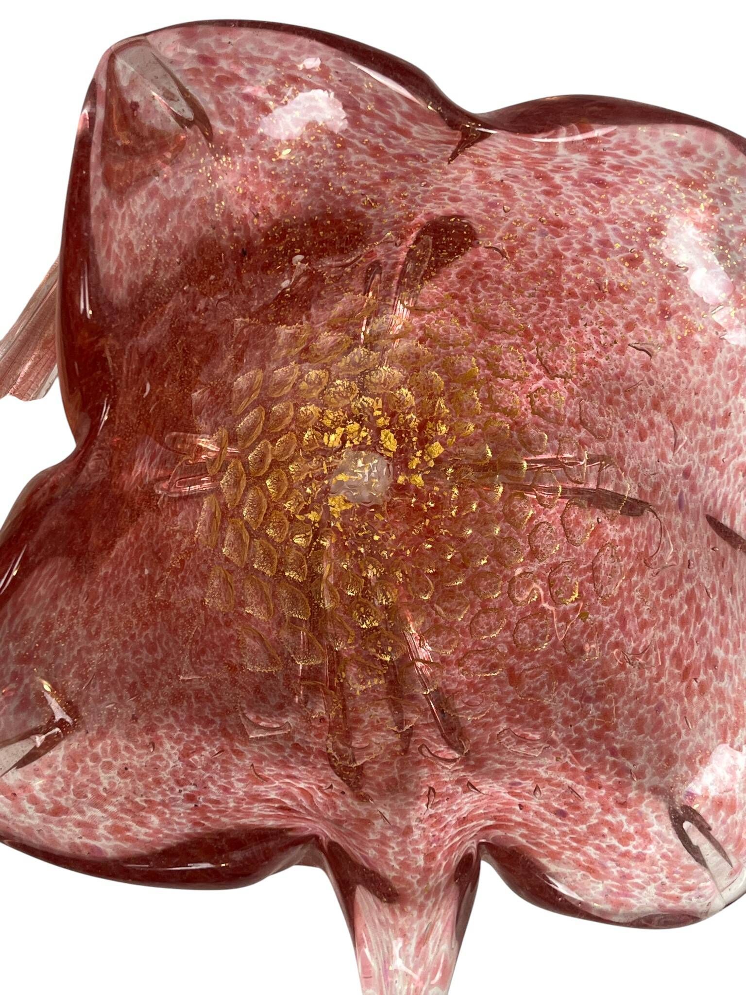 Murano, empty pocket in the shape of a mortar, pink and gold flower, 20th century