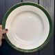 Plat rond faïence Digoin Sarreguemines Berry vert et frise dorée