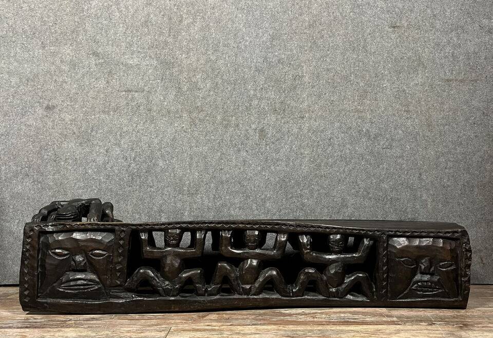 Bamileke bed from Cameroon, hand carved from a single piece of wood
