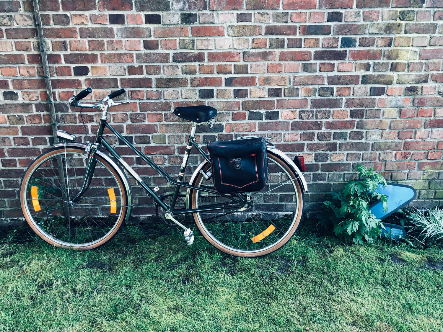 Vintage 70s lady's bike