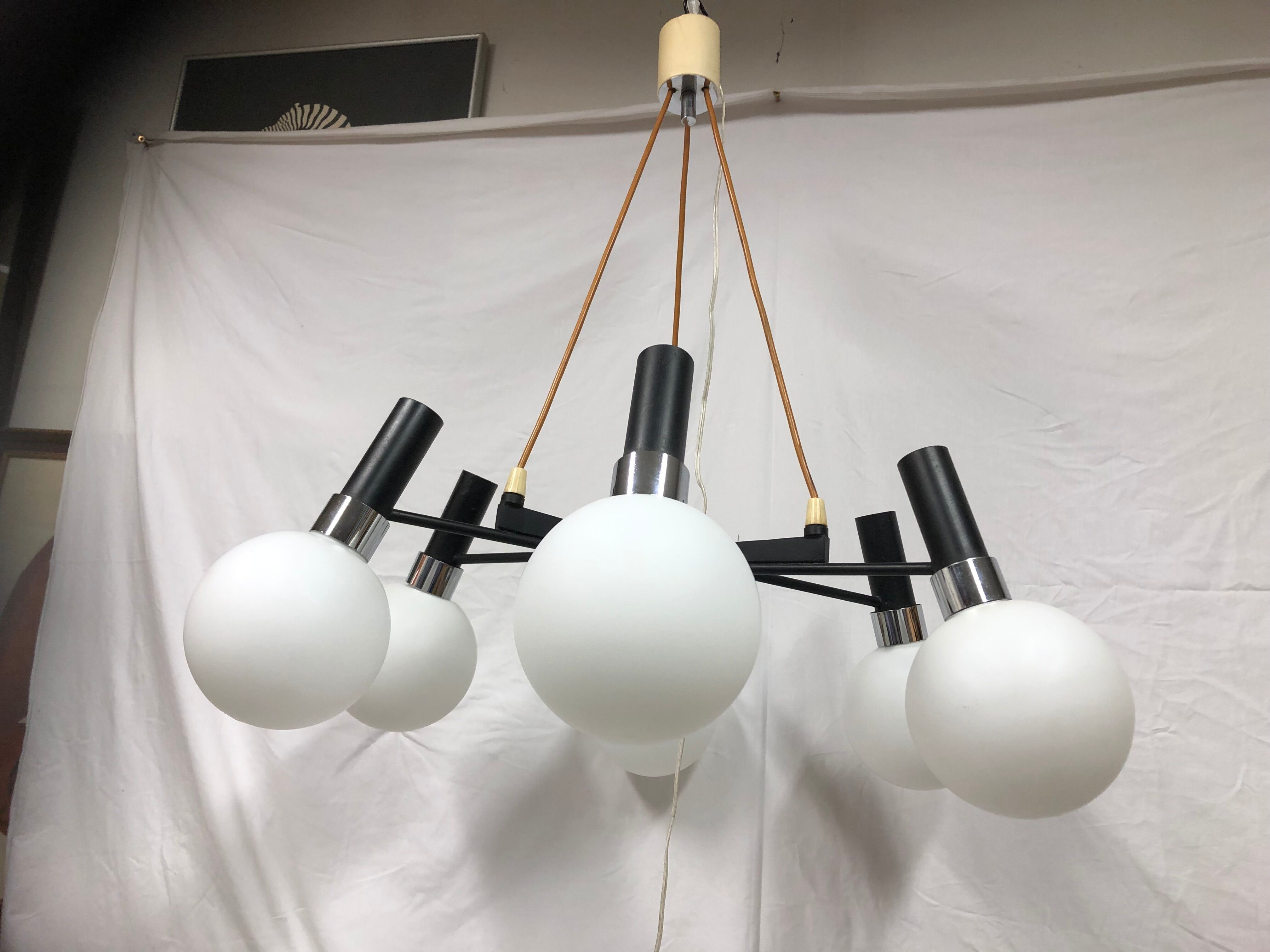 Italian design chandelier 1970