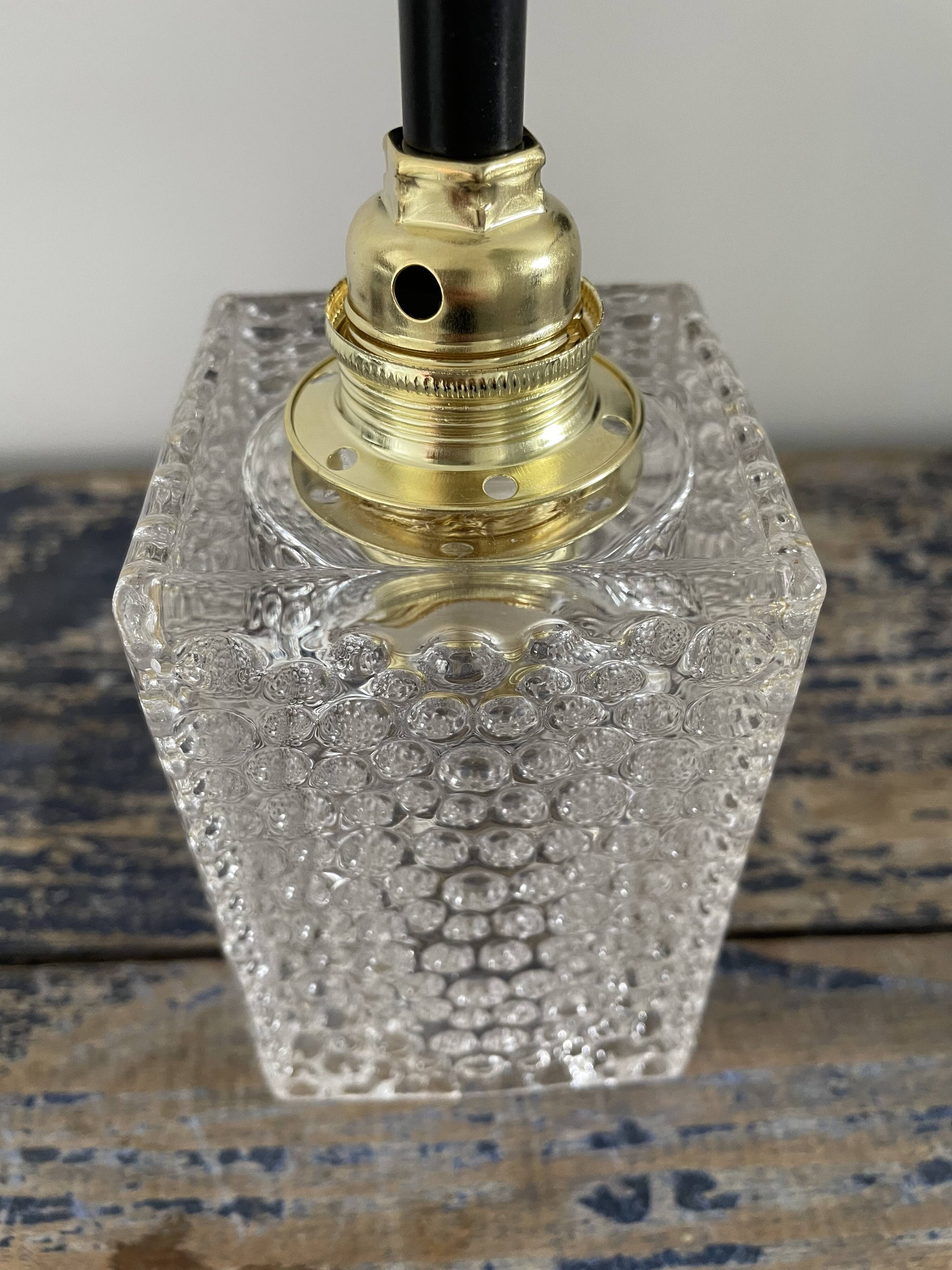 Pair of vintage sconces in electrified electrified glass to nine