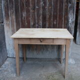 Table bureau