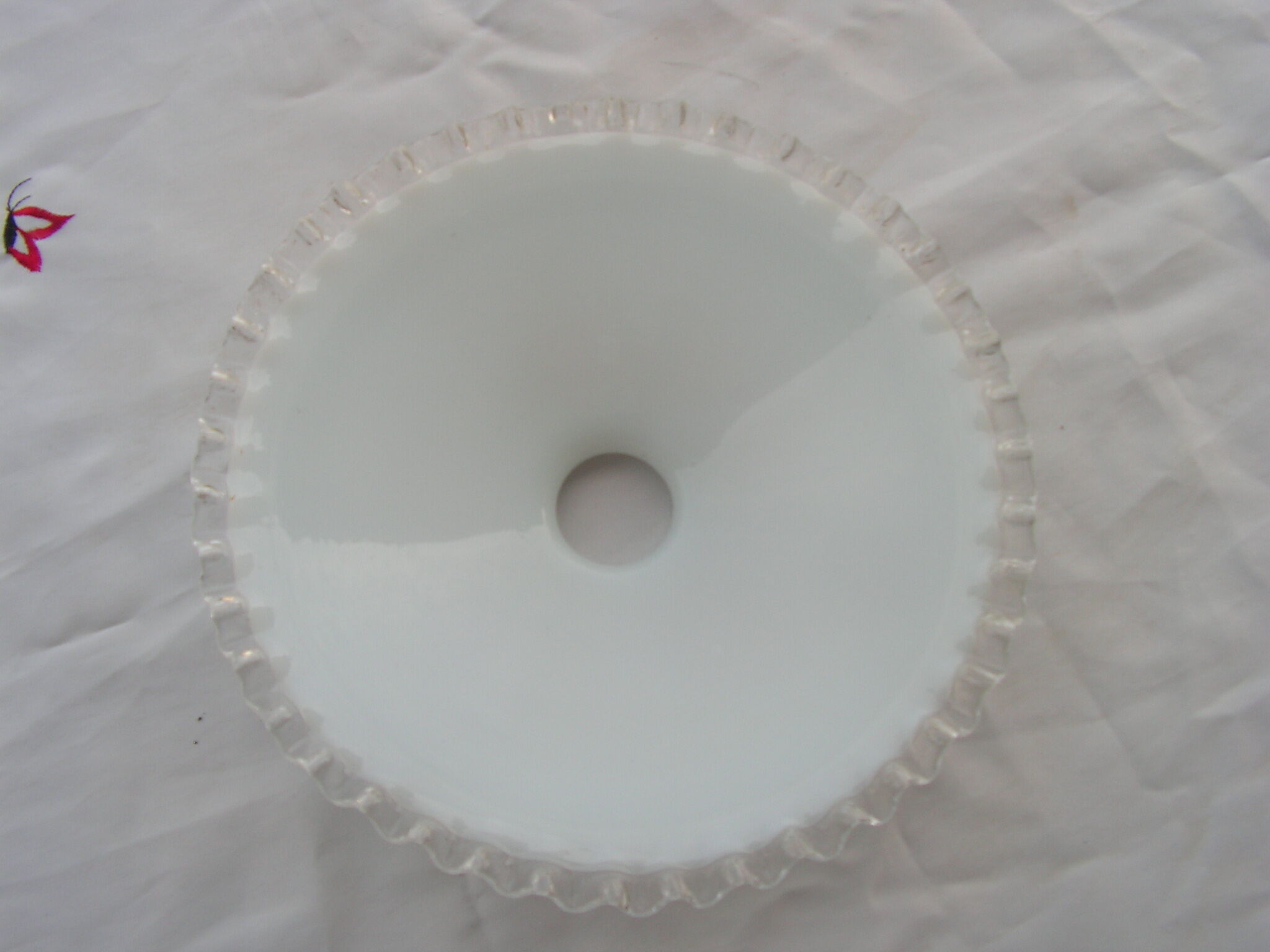 Dentele white opaline offal