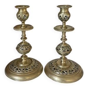 Paire de bougeoirs en