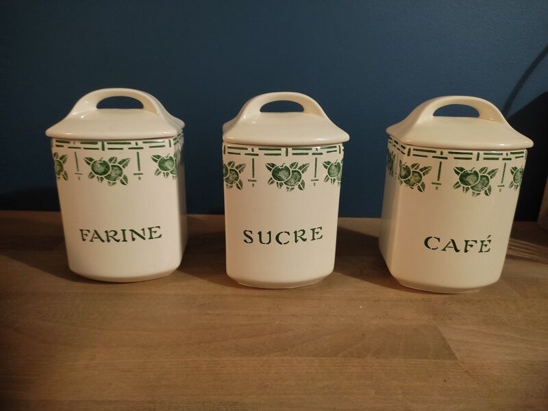 Spice boxes Porcelain Green gingerbread décor