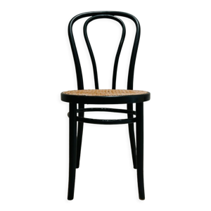 Chaise cannée