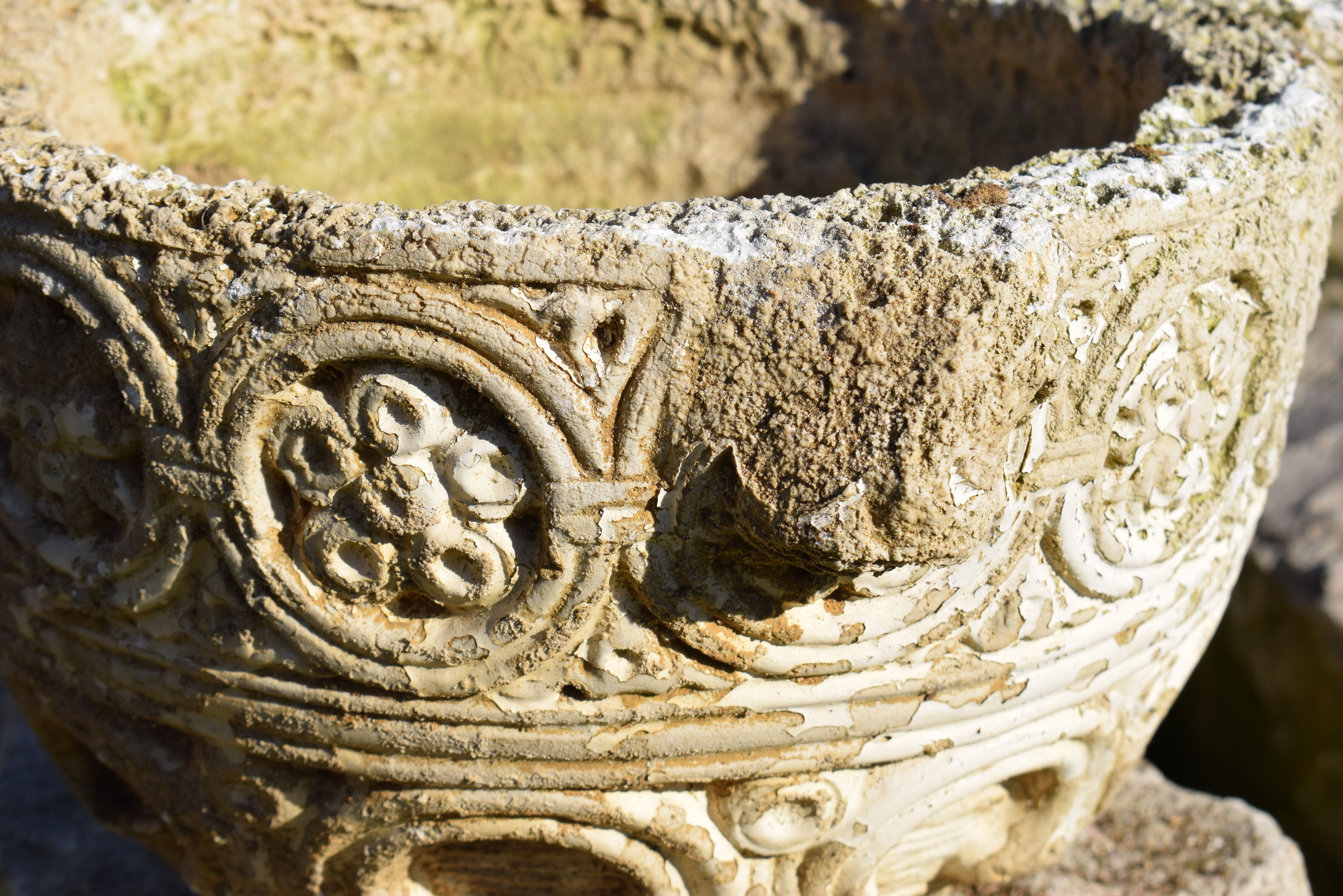 Planter of gothic style bénitier