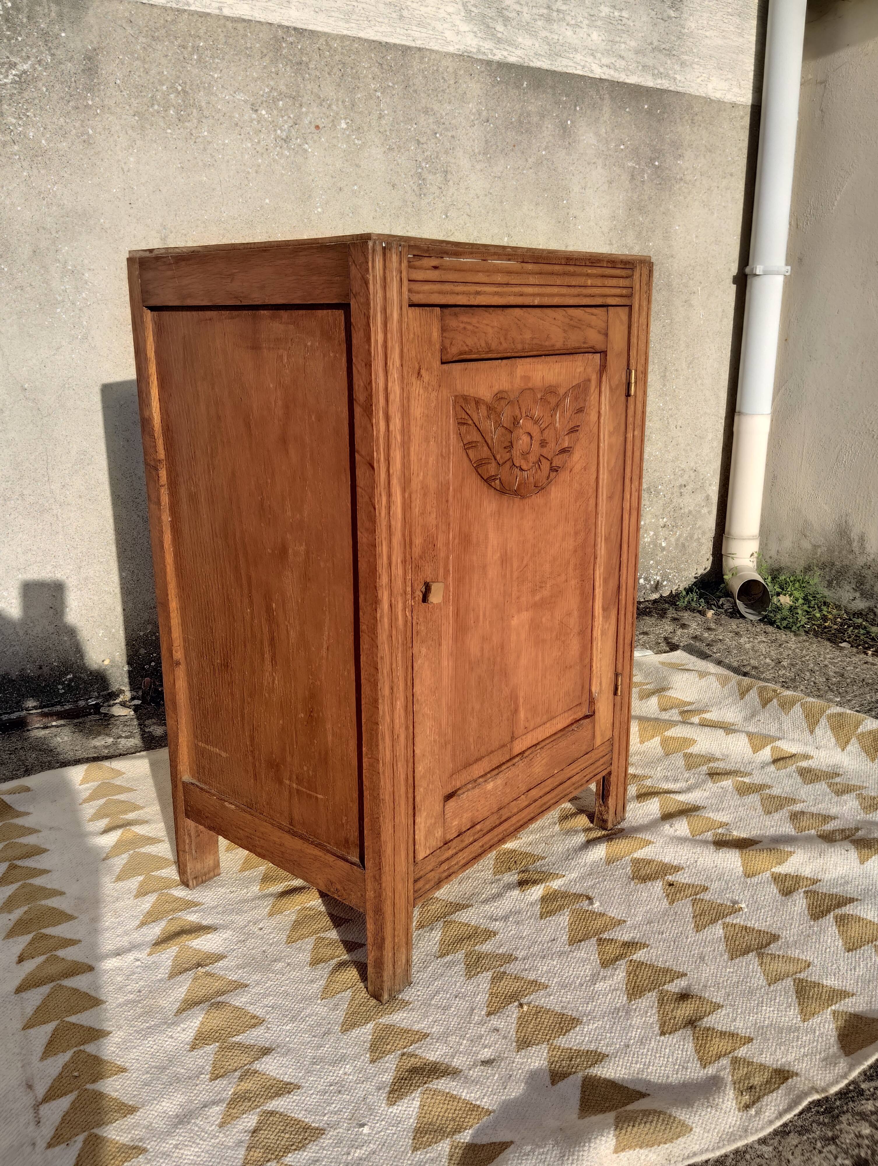 Petit buffet/confiturier ou chevet  Parisien "art déco"