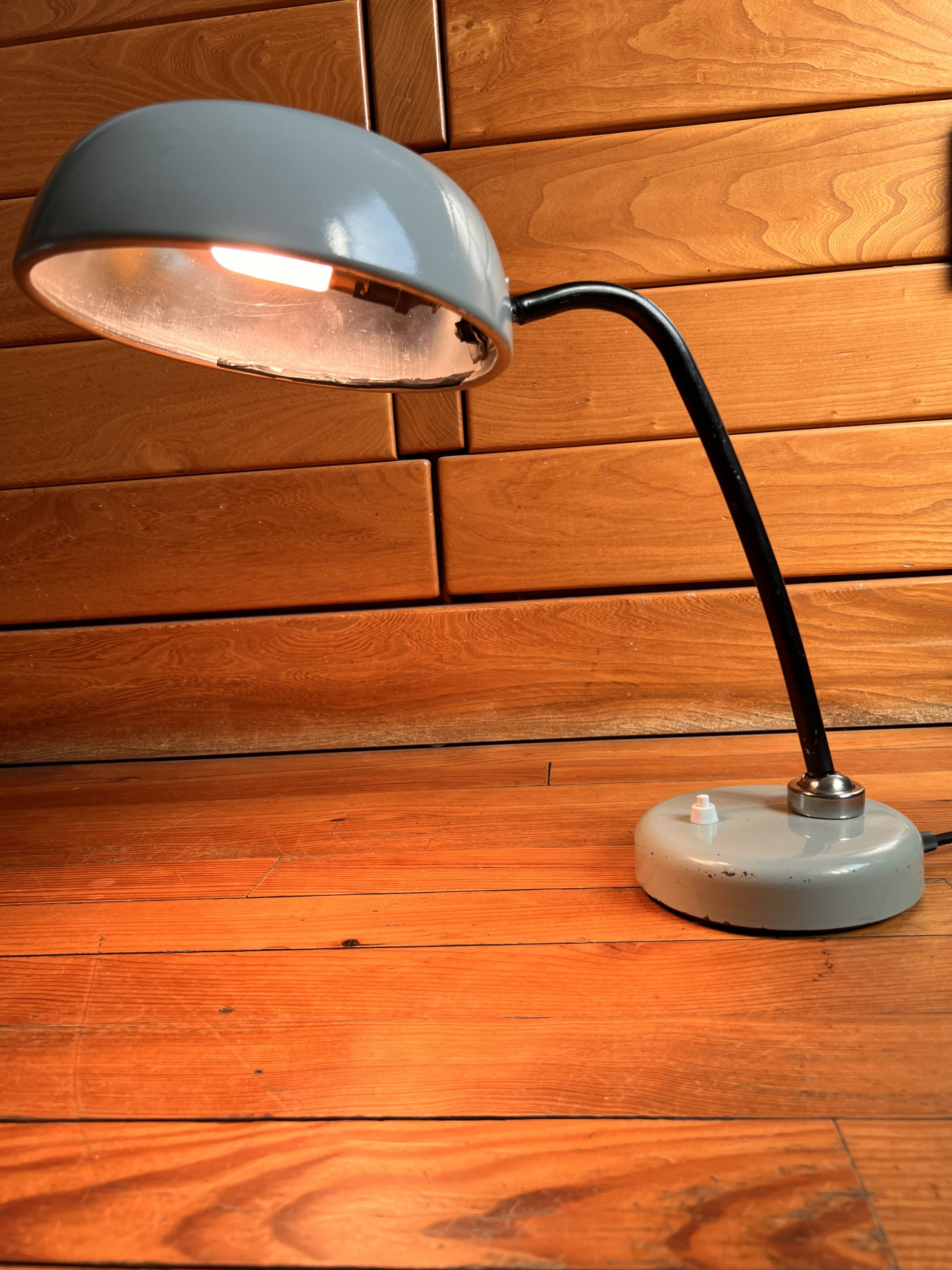 1950s desk lamp, industrial style