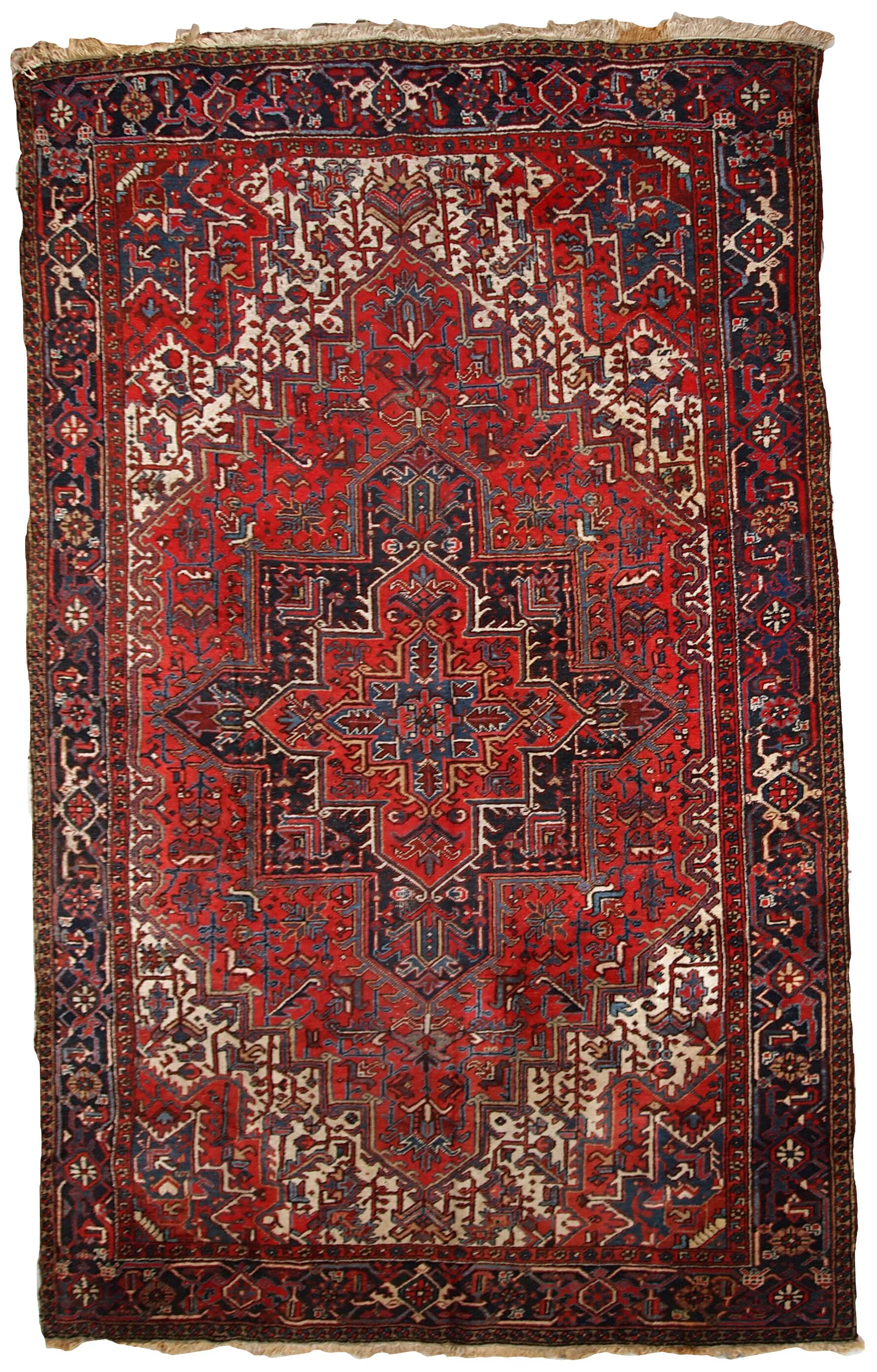 Tapis Heriz Antique du Moyen-Orient, Années 1950, Élégance Traditionnelle