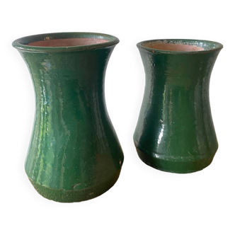 Paires vases en terre cuite vernissée verte