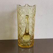 Pichet en verre froissé