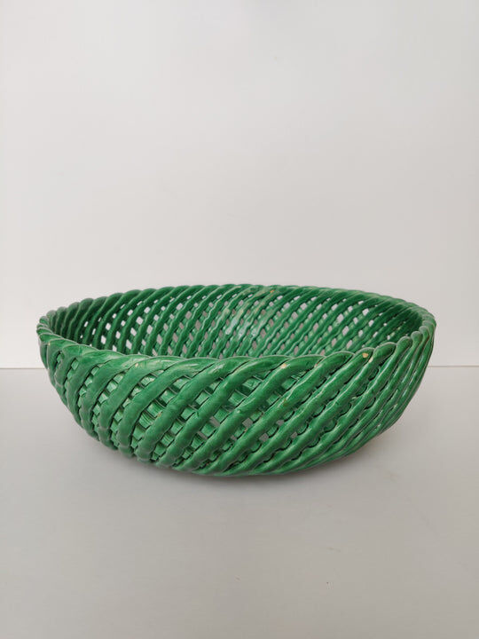 Coupe en céramique
