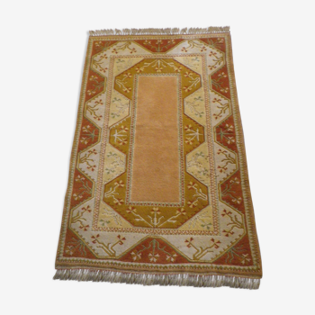 Handmade Anatolian carpet of 1.67x1.15 m