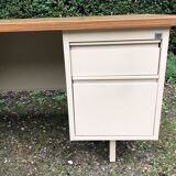 Industrial office of the 70s