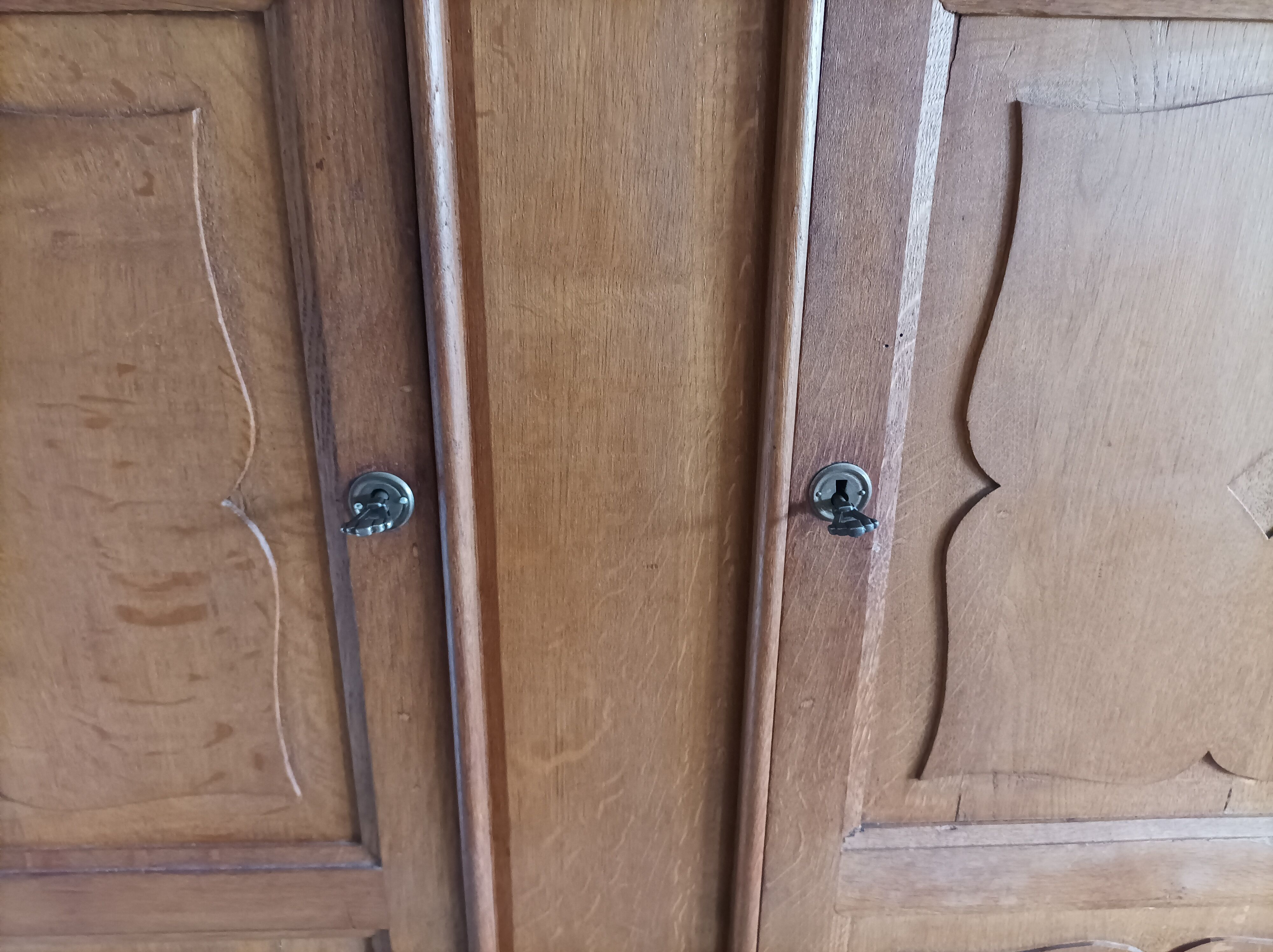 Vintage oak cabinet
