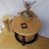 Round coffee table