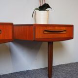 Paire de tables de chevet G Plan Fresco en teck