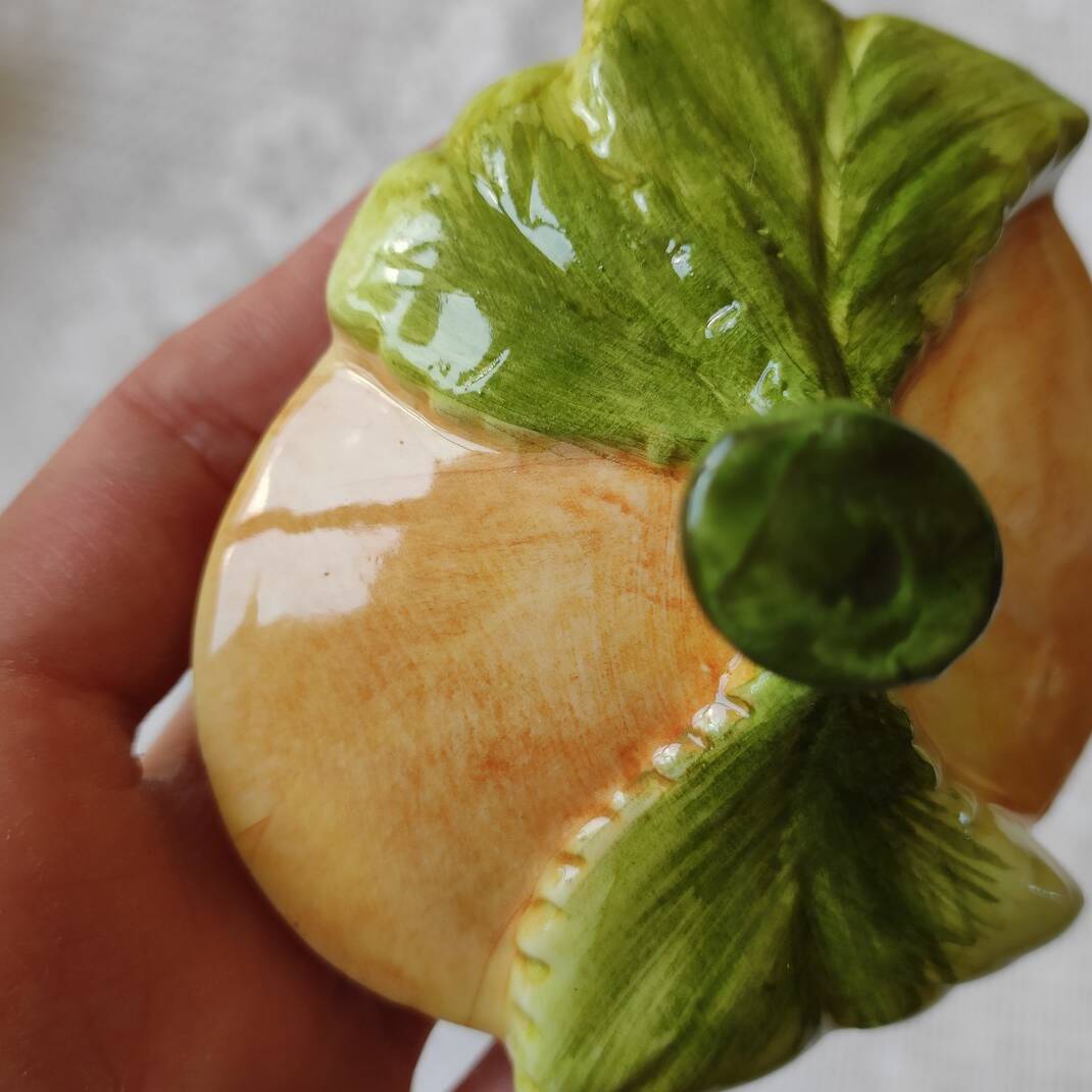 Apricot slip teapot