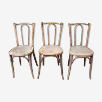 Lot de trois chaises bistrot anciennes