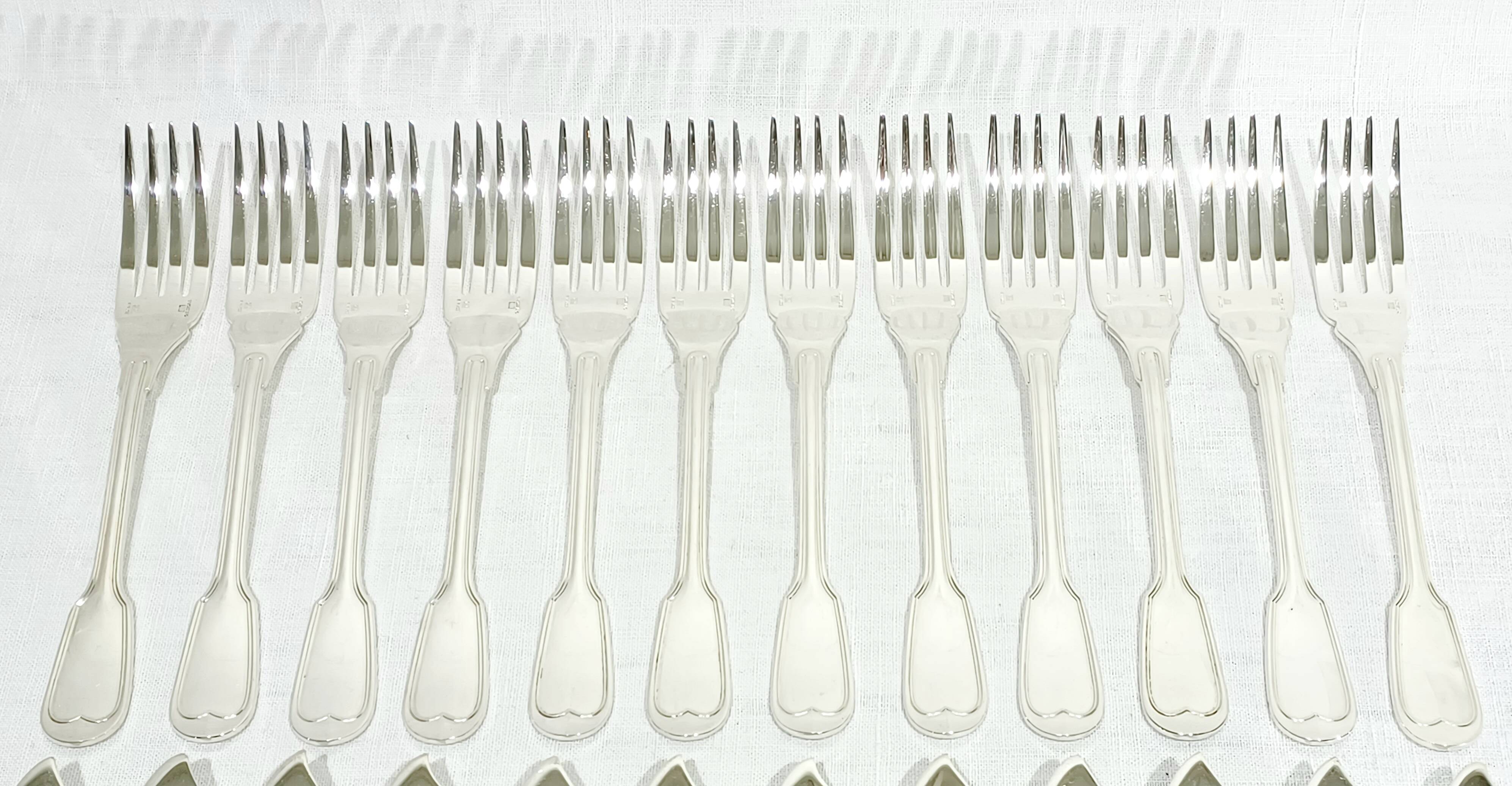 Christofle – 12-piece silver-plated fish cutlery set, Chinon model