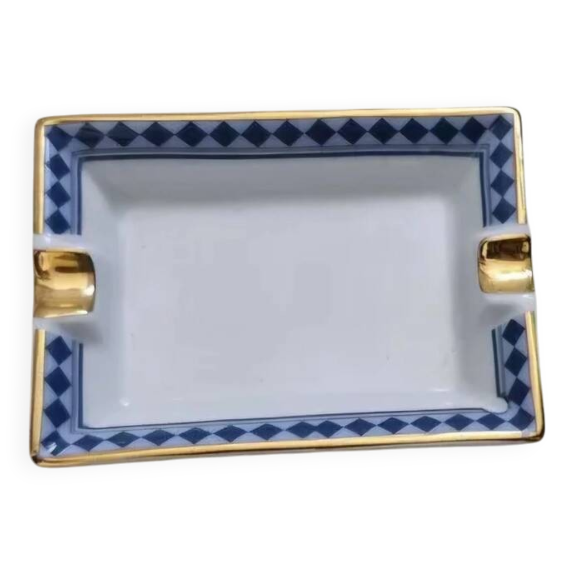 Tharaud pocket emptier