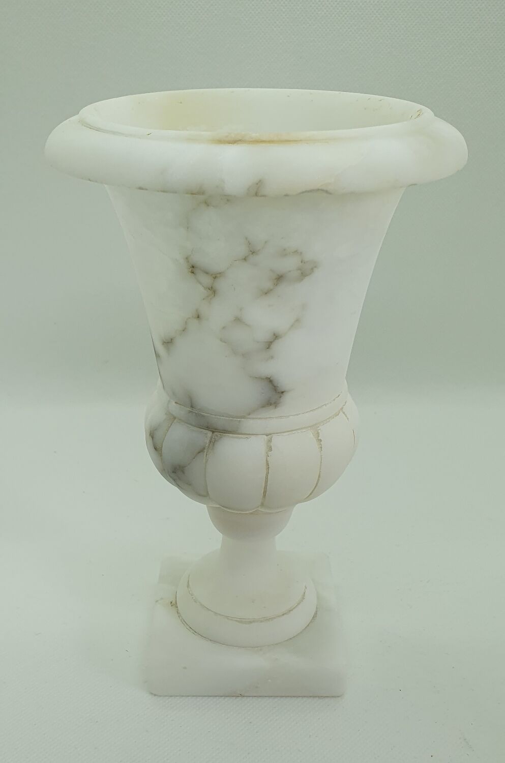 Medici alabaster vase
