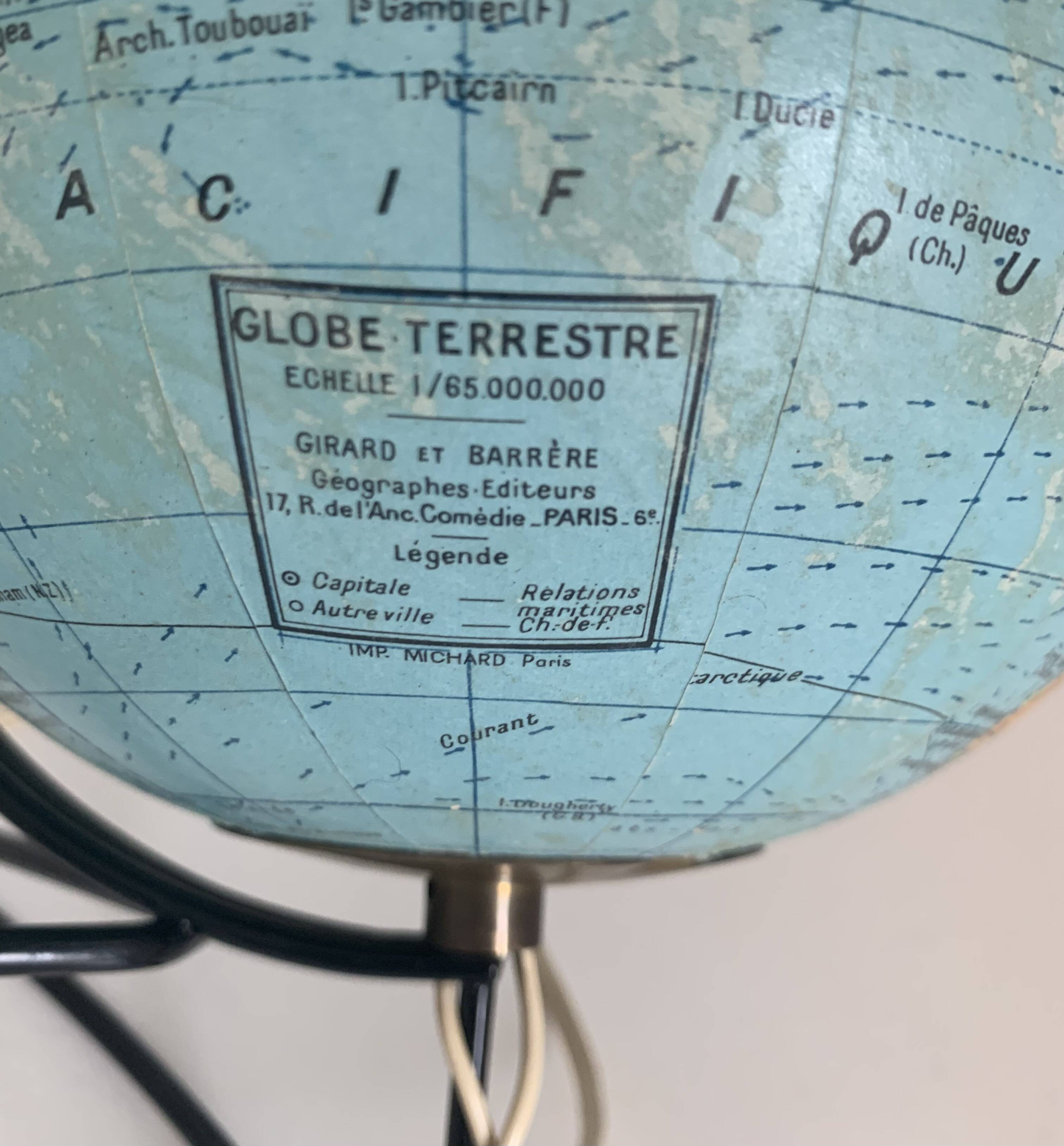 Globe vintage 1960  terrestre Girard et Barrère verre - 27 cm