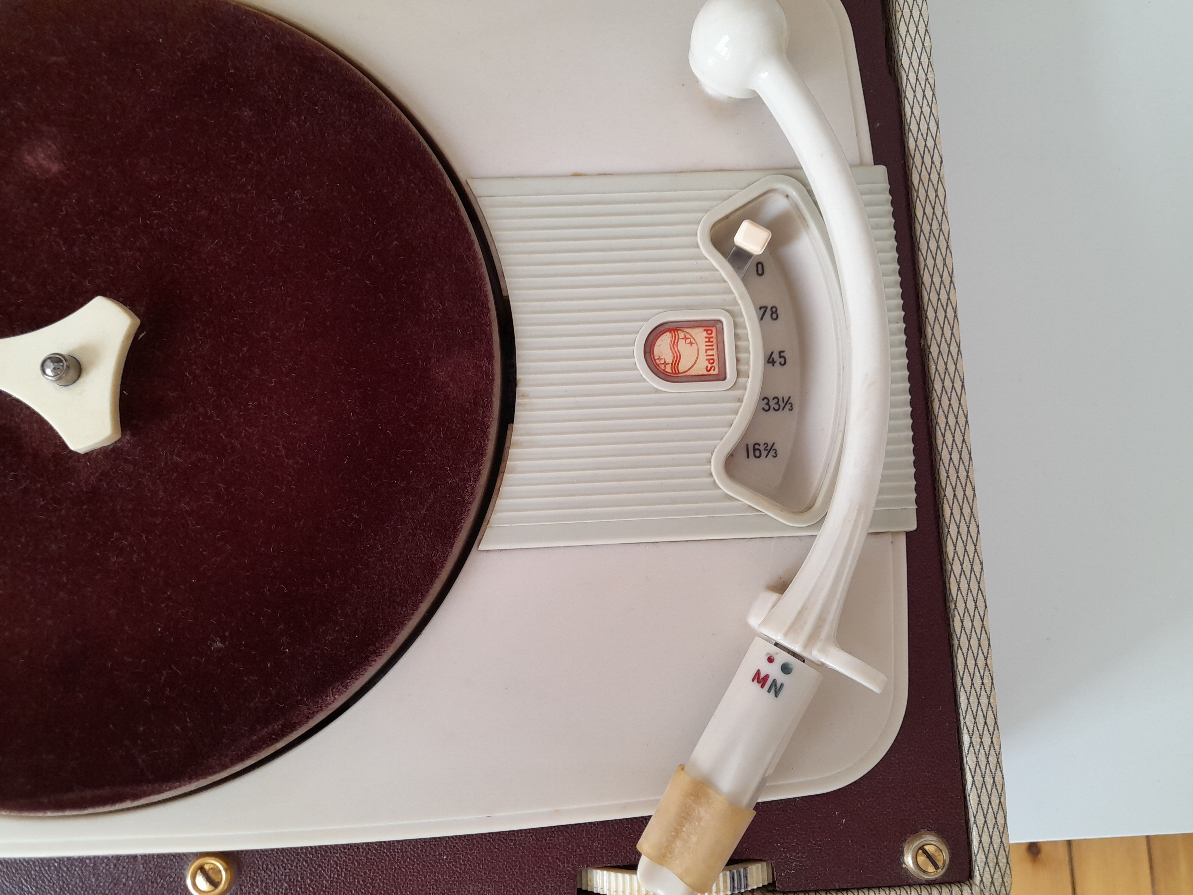 Philips 60s record player