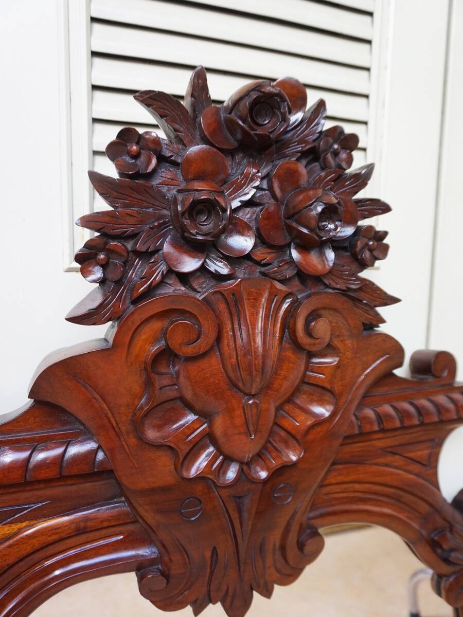 Antique Baroque Wall Mirror in Carved Mahogany