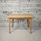 Table/desk with compass legs