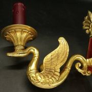 Pair of Empire style wall sconces with swans from Petitot - bronze & bordeaux patina.