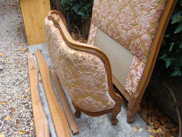 Bed style a half old trash