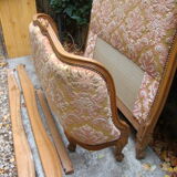 Bed style a half old trash